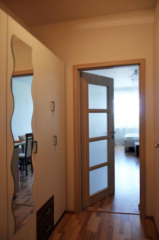 Apartment Freyova 25 Prag Exteriör bild