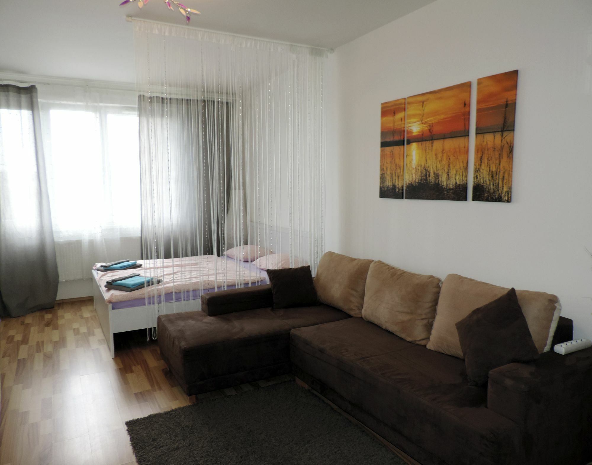 Apartment Freyova 25 Prag Exteriör bild